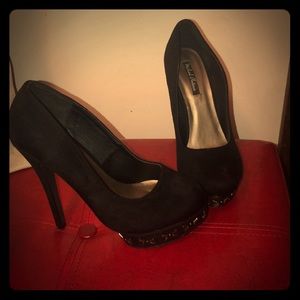 Black platform studded heel